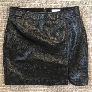 Wilfred pleather skirt size 0